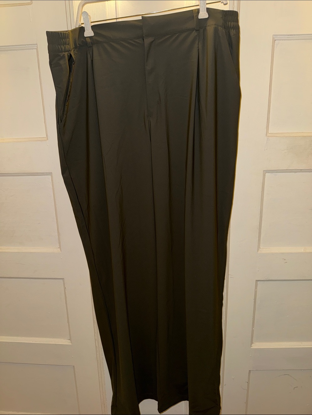 Women's Green SleekTech Old Navy Pants